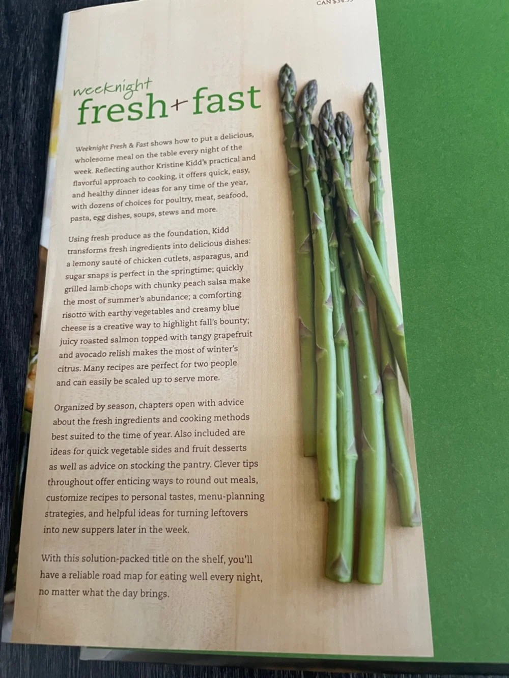 Williams-Sonoma Fresh + Fast Weeknight Cookbook — Green & White Cover